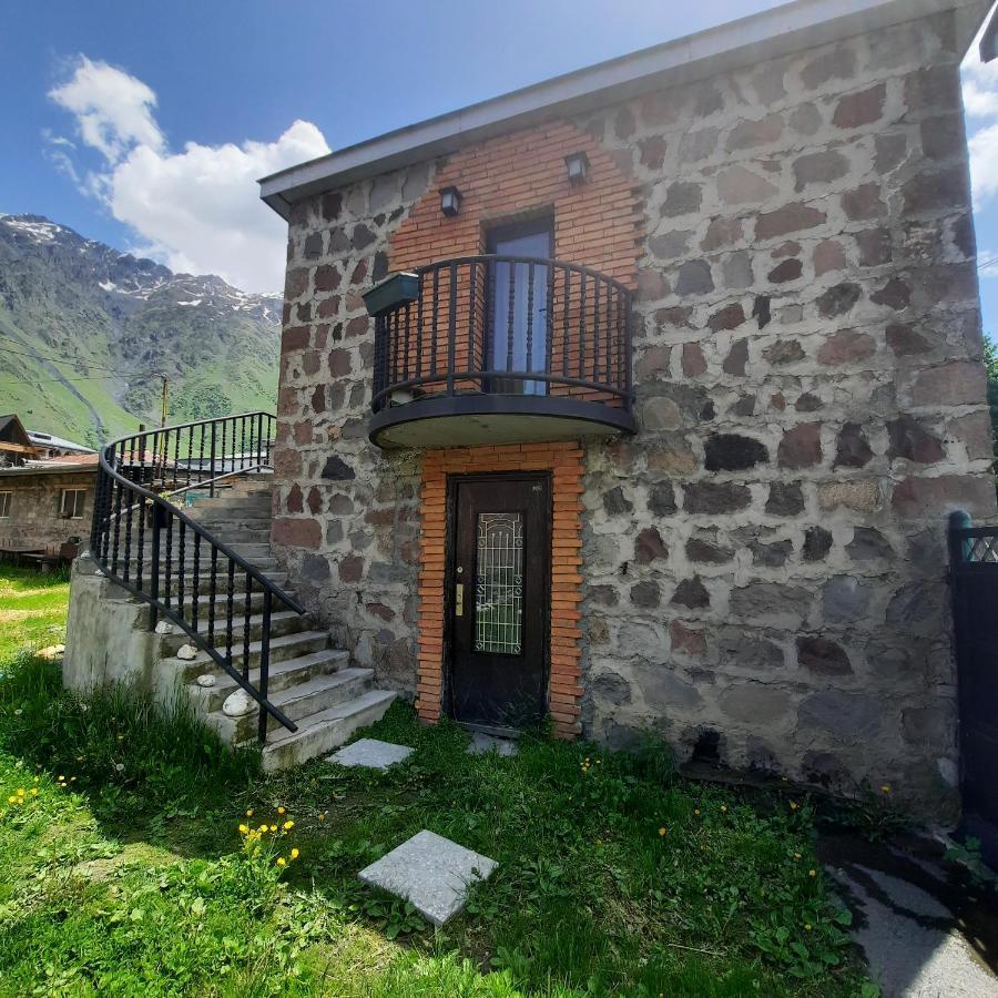 Hotel Bana à Kazbegi Extérieur photo
